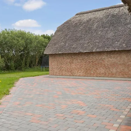 Awesome In With Kitchen * 乌尔夫堡